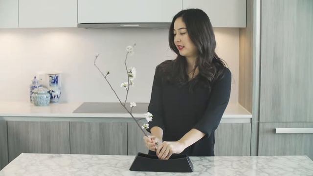 How to create a flower arrangement using cherry blossoms смотреть онлайн