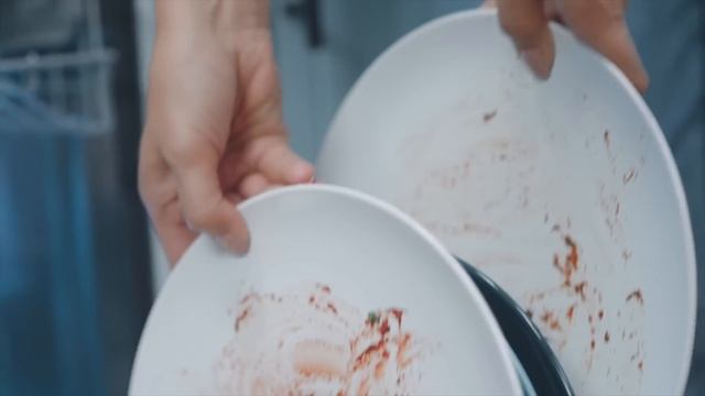 Бездоганно чистий посуд з Finish Quantum Ultimate смотреть онлайн