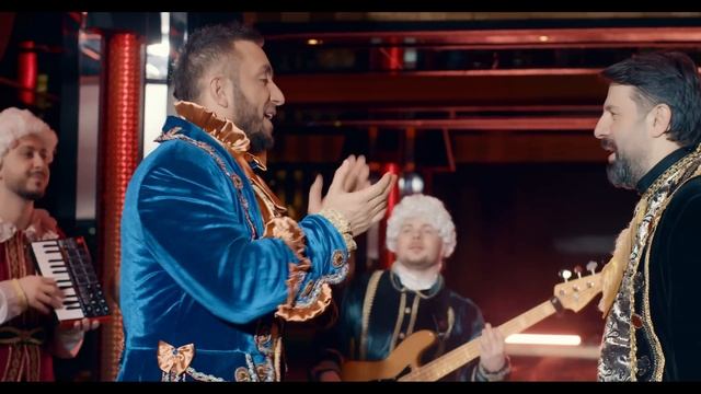 KONSTANTIN & TONI STORARO - MASHUP 2022 смотреть онлайн