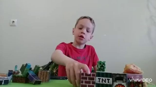 Minecraft из бумаги смотреть онлайн