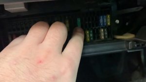 Vw tiguan 2.0 tdi не работает задний дворник, печка Салона, стеклоомыватель....