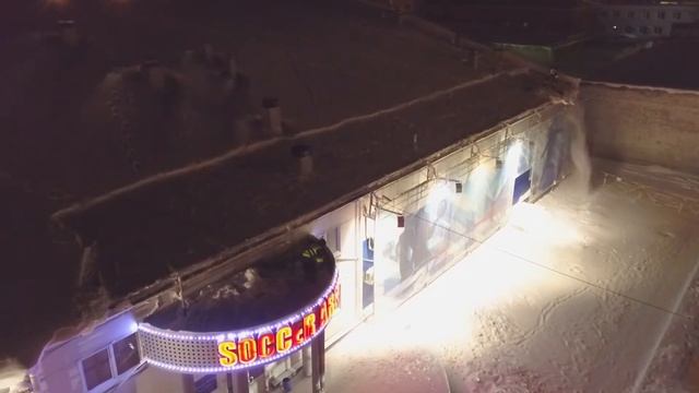 чистка снега с крыши спортивного комплекса смотреть онлайн