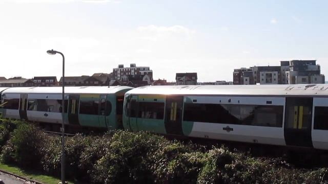 Amusing & funny train announcements from the famous w00000h guy смотреть онлайн