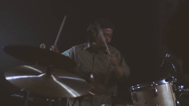 octo.livevideo - cowbells смотреть онлайн