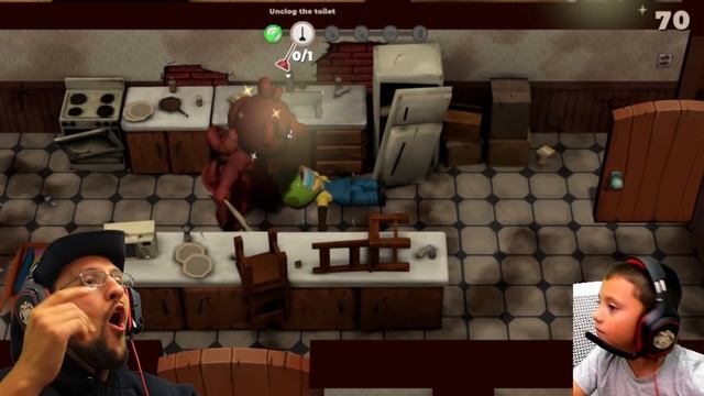 PIGGY HUNT #1 It's AMONG US but a Psycho Pig Hunts You While You do Tasks! (FGTeeV Escape Gameplay смотреть онлайн