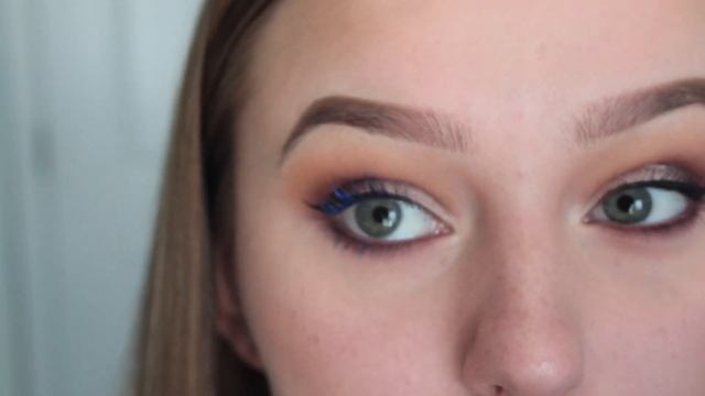 Maybelline Great Lash Royal Blue Mascara Review - VoxBox смотреть онлайн