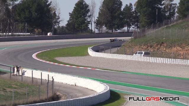 F1 2020 Pre Season Test | Ferrari-Engined Cars on Track | Ferrari SF1000, Haas VF20 & Alfa Romeo C3 смотреть онлайн