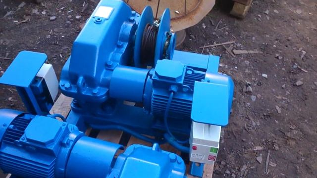 Лебедка тяговая ЛМ-0,63С специальная со свободным ходом барабана ПТО-инжиниринг.рф смотреть онлайн