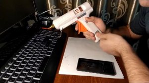 Мощный клеевой термопистолет с регулировкой температуры под стержни 11мм.