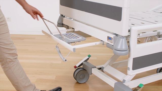 Hospital beds | Instrucional video | Bed linen holder | Stiegelmeyer смотреть онлайн