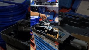 Домкрат подкатной NORDBERG N3202EC