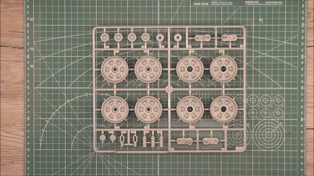 1/16 Trumpeter T-72B1 with kontakt-1 UNBOXING смотреть онлайн