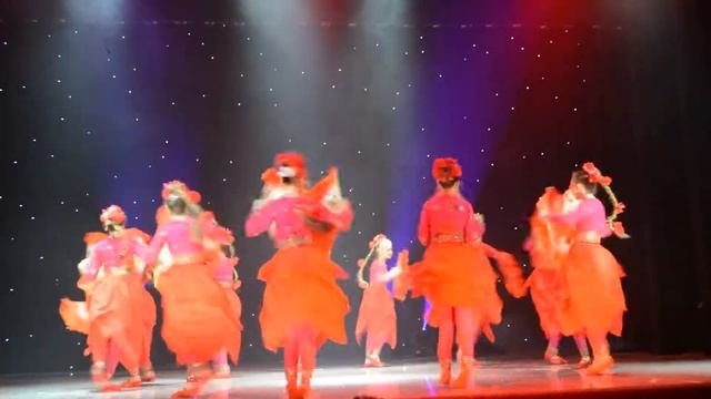 LOTUS dance ,Dance group VASANTA -RUSSIA -Tver ,choreographer Yuliya Leonova смотреть онлайн