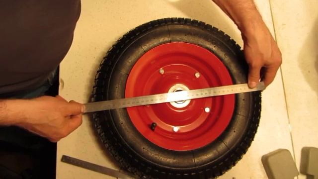 Надувное колесо для тачки/тележки 16*4.50-8 на ось 25 мм смотреть онлайн