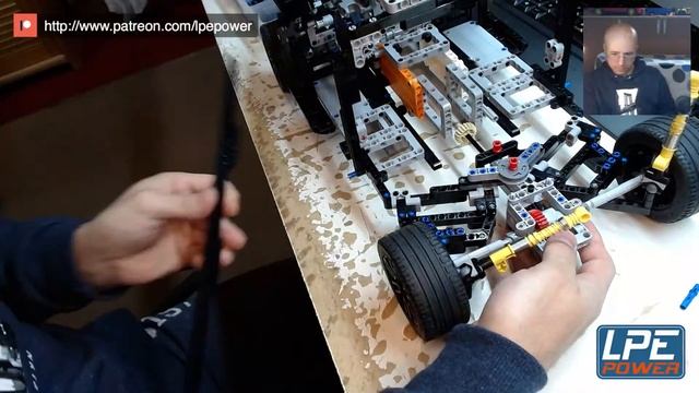 Lego Ford Sierra Live Stream 15 - Joining the rear suspension to the body смотреть онлайн