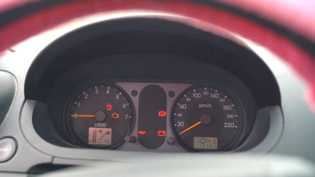 Essence - Ford Fiesta MK5 1.25 (2003) - Visual Review - Daily Car смотреть онлайн