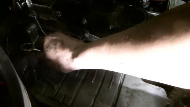 Ma consommation carburant Mercedes passe de 7 L à 4.6 L au 100 PARTIE 1 смотреть онлайн