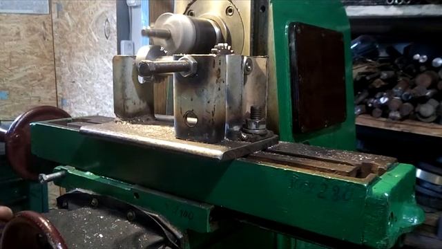 Нарезаю шестерню без делительной головки и без модульной фрезы смотреть онлайн