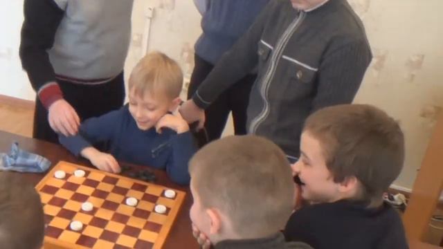Турнир по шашкам в ЦГДБ (21.02.2015) смотреть онлайн