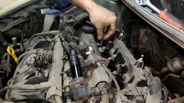 Как поменять свечи на hyundai i30 1 6 бензин смотреть онлайн