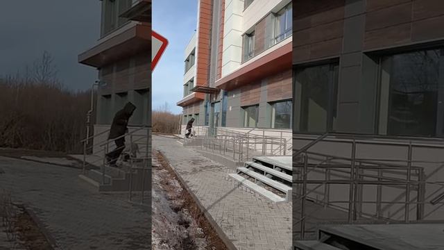 Устройство ограждений и козырька на ул. Миля. Казань смотреть онлайн
