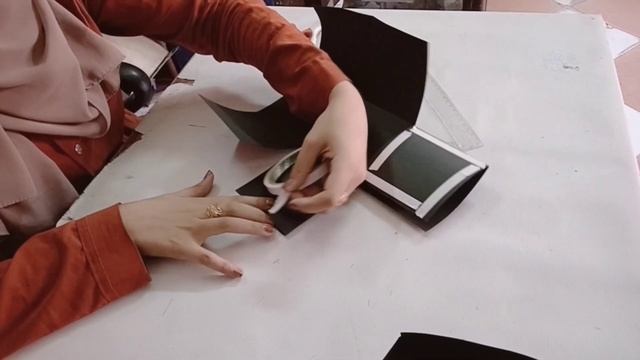 اسهل طريقه لعمل بوكس الصور بأدوات موجوده عندكم The easiest way to make a photo box with the tools y смотреть онлайн