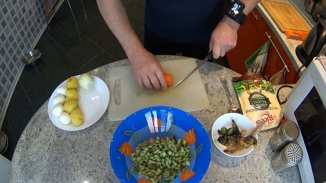 Салат с Копчёной Скумбрией. Выпуск №171 смотреть онлайн