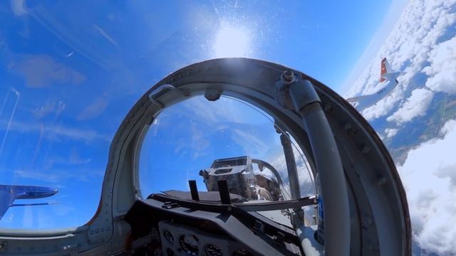 Flying with Fighter Jets and WWII Fighters смотреть онлайн