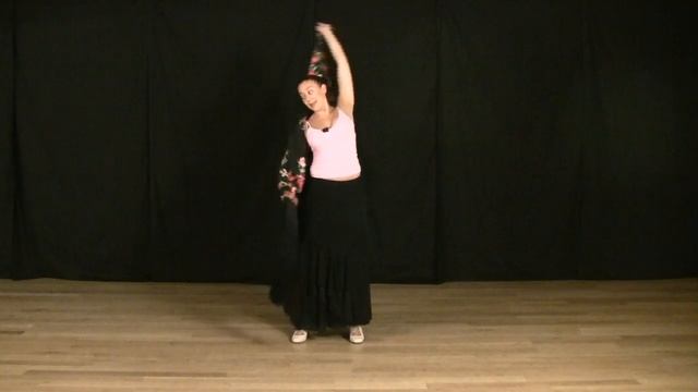Flamenco shawl (mantón) exercises: Cruce por delante y detrás смотреть онлайн