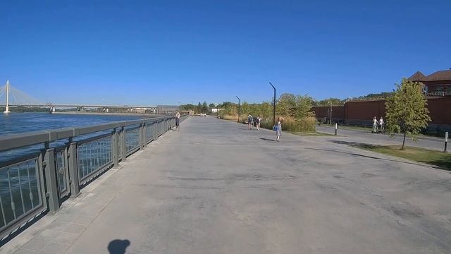 Покатушки по Казани на моноколесе, набережная, август, лето, 2022. смотреть онлайн