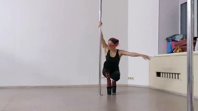 Танцы на пилоне в Новосибирске смотреть онлайн