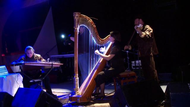 Kanun ,Harp & Violin performing  Enta Omri