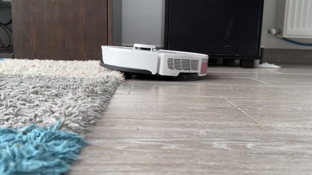 EXCLU : Test du ROBOROCK S8 , aspirateur robot à 6000pa ! смотреть онлайн