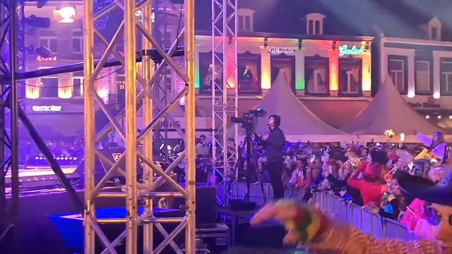 Kanon van het balkon - Carnaval 2023 Sittard смотреть онлайн