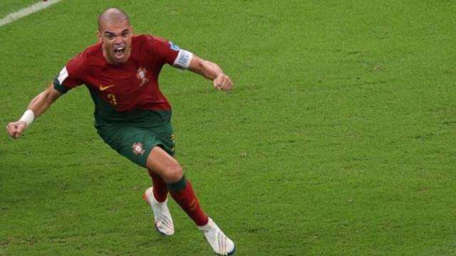 10 Footballers Who ABSOLUTELY HATE Messi смотреть онлайн