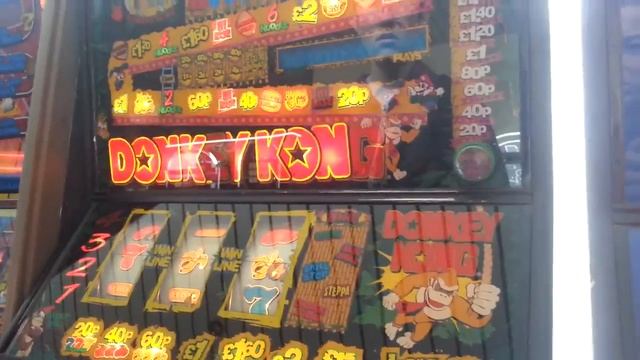 WE FOUND THE SUPER RARE SLOT MACHINES!! (Fruit Machines) смотреть онлайн