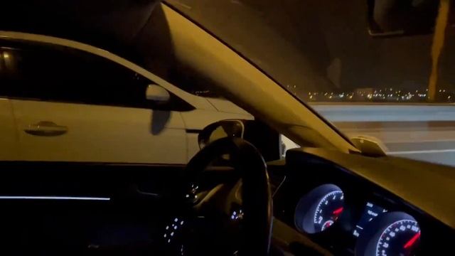 Renault Megane 4 1.3 TCE 140 bg EDC Vs VW Golf 7 1.4 Tsi 125 bg MT Race смотреть онлайн