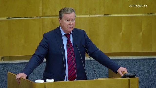 Правительство ввело временное ограничение на экспорт автомобильного бензина и дизельного топлива смотреть онлайн