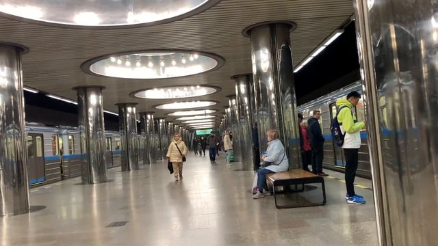 КОМБО!!! ДВЕ ШЕСТЁРКИ НА «ПРОСПЕКТ КОСМОНАВТОВ» МТ 001 и 010 | ЕКАТЕРИНБУРГСКИЙ МЕТРОПОЛИТЕН смотреть онлайн