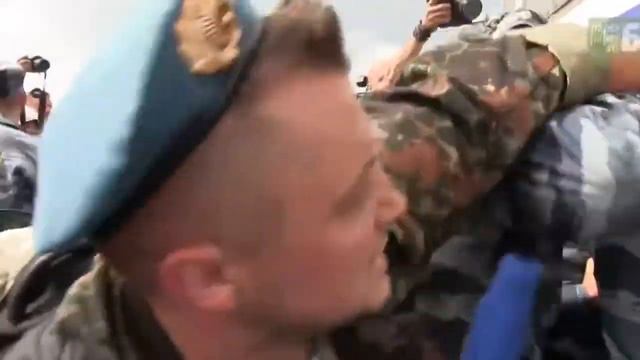 Десантник поплатился за свое поведение смотреть онлайн