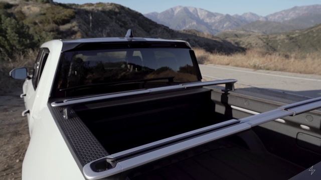 Rivian R1T Walkaround - Everything you need to know! Exterior | Interior | Features смотреть онлайн