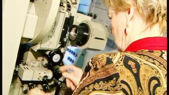 СВАЯКI-Смачны мёдзiк смотреть онлайн