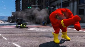 FLASH GORILLA VS HULK - EPIC BATTLE