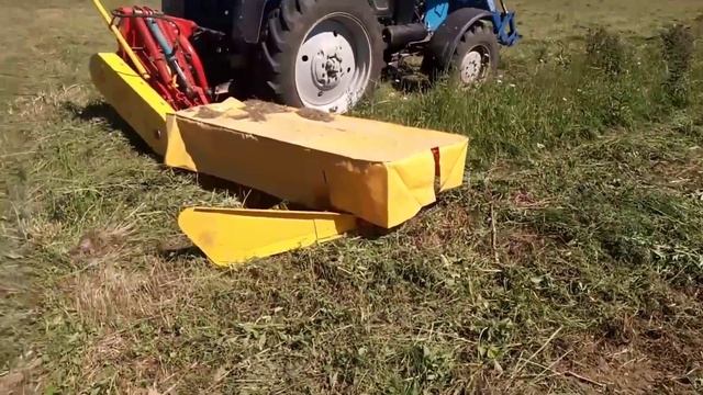 Начало сенокоса. МтЗ 82.1 и КРН 2.1. смотреть онлайн