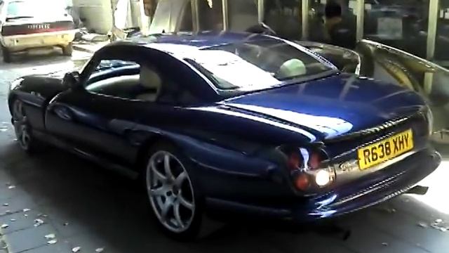 Tvr Cerbera 4,5 V8 420cv, manoeuvres смотреть онлайн