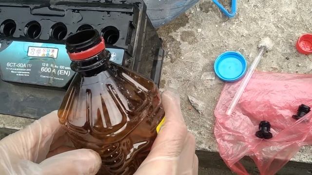 Оживление аккумулятора - замена электролита смотреть онлайн