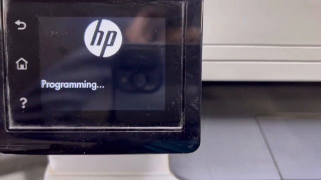 تم حظر الخراطيش المشار إليها لأنها تحتوي علي شريحة ليست من صنع HP