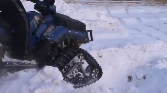 Polaris Sportsman 850 на гусеницах.MPG смотреть онлайн