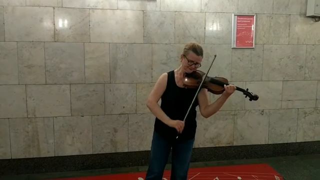 Одиночество в метро. смотреть онлайн
