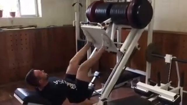 Жим ногами 540 кг в натураху
